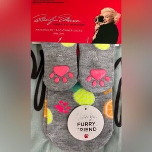 NWT Marilyn Monroe Matching Pet & Owner Socks